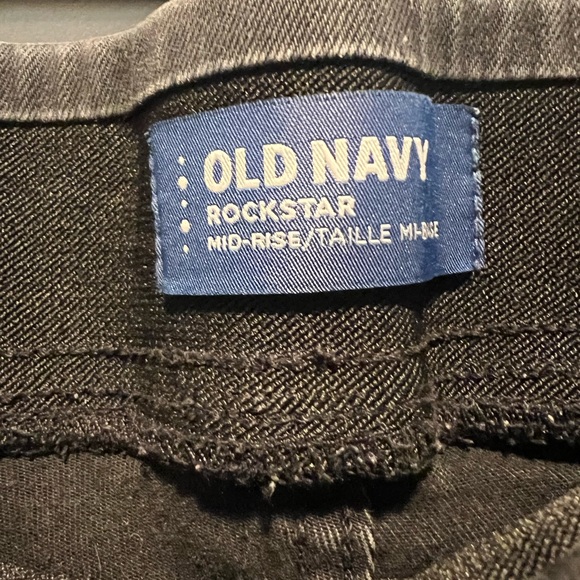 Old Navy Rockstar Ankle length Jeans - Picture 4 of 4